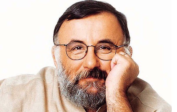 Μικρούτσικος Θάνος